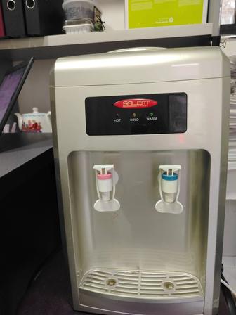 Диспенсер для воды