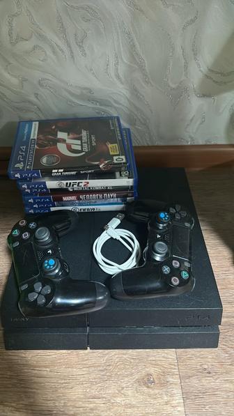 Продам PS4