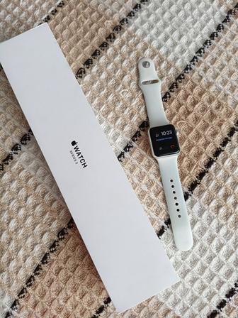Продам apple watch 3