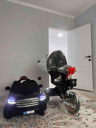 Трехколесный велосипед