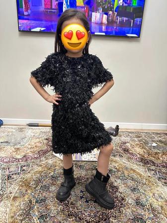 Детское платье от Zara Kids