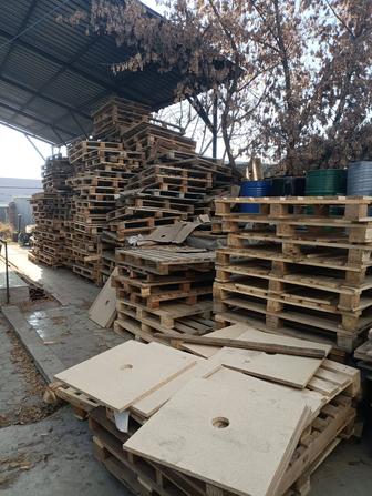 Деревянные паллеты, поддоны.