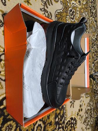 Ботинки осенние