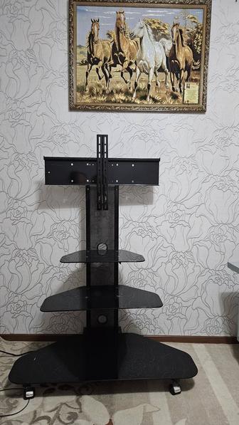 Подставка для телевизора