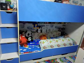 Продам двухъярусную кровать