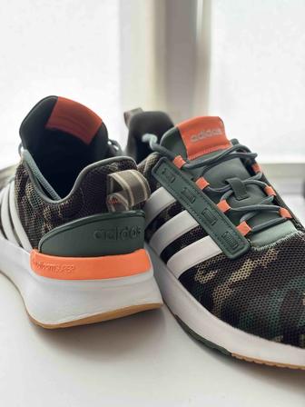 Оригинальные кроссовки Adidas