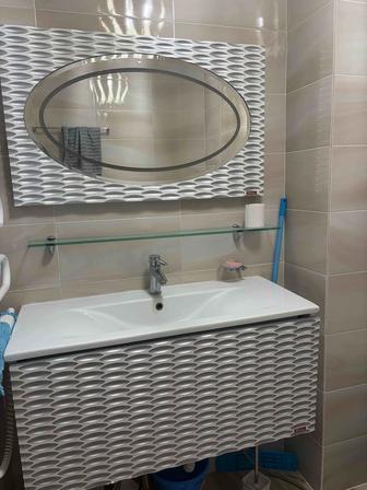 Продается раковина с зеркалом