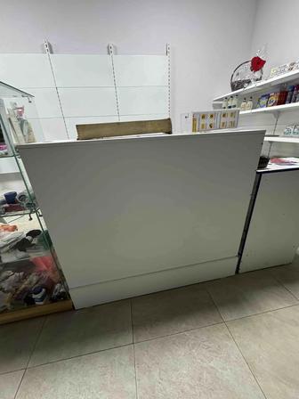 Барная стойка для разливного пива ,витрина
