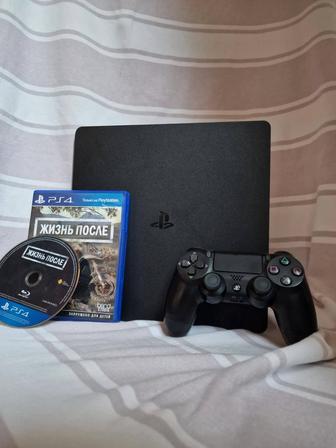 Продам PS4 в отличном состоянии