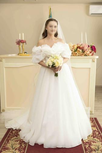 Продам свадебное платье