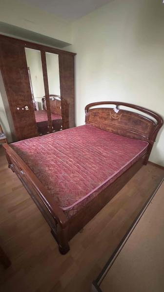 Кровать двухспальная