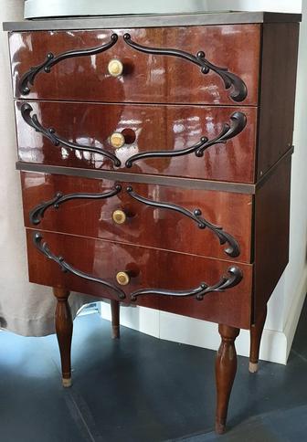 Ретро тумба Румыния