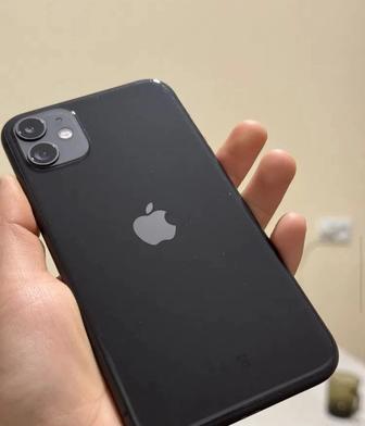 Продам айфон 11 срочно
