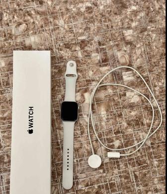 Apple Watch SE Gold 41mm