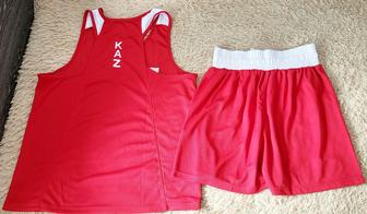 Продам спортивный костюм для бокса