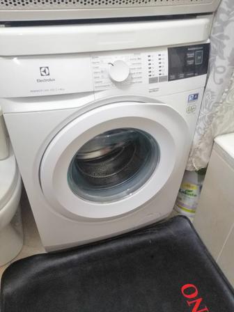 Стиральная машина б/у