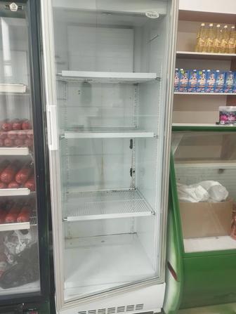 Холодильник вертикальный