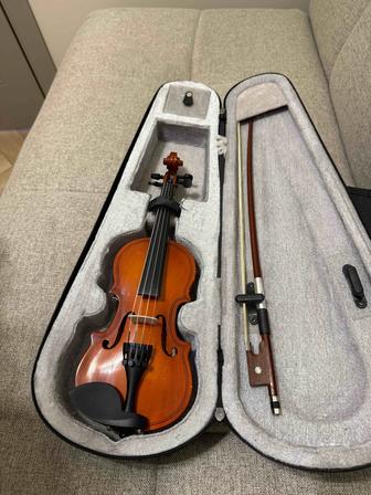 Продается Скрипка 1/16