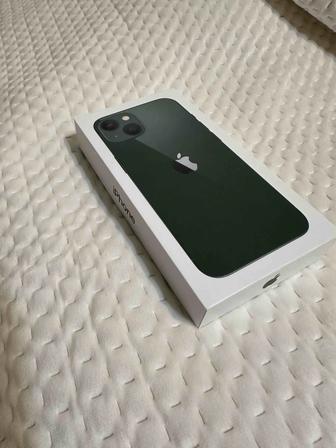 Продаю iPhone 13
