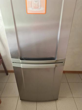 Холодильник Electrolux
