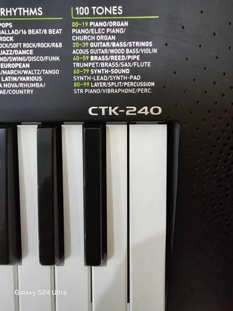 Продам синтезатор CASIO СТК 240H7 в отличном состоянии.