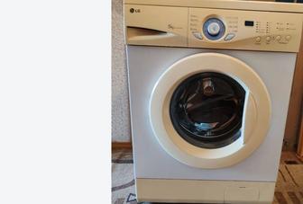 Продам стиральную машину LG