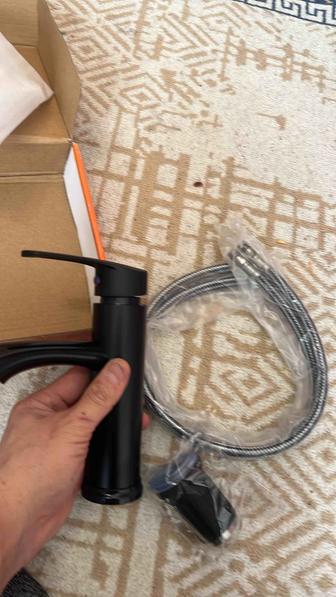 Продам Смеситель для раковины (умывальника) однозахватный