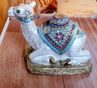 Шкатулка верблюд