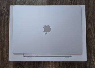 MacBook Air 15 M4 24/512 Silver