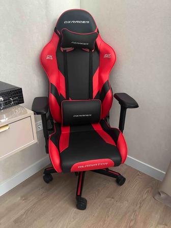 Продам стул игровой