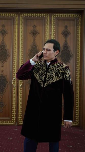 Жарапазан, Беташат, Тамада, музыкант, Домбыра-Баян