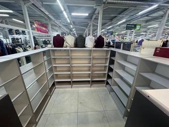 Продам шкаф/стеллажи для бизнеса