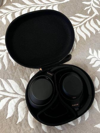 Наушники Sony WH-1000XM4