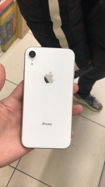 Iphone xr и Iphone 7 plus. Обменяю на 11 Про.