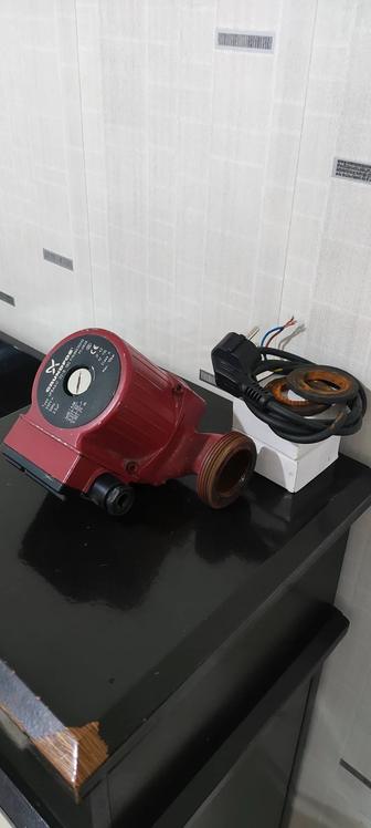 Циркуляционный насос Grundfos UPBASIC 32-6 180 (Б/У)(2 шт.)
