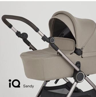 Продам почти новую коляску Anex iQ premium