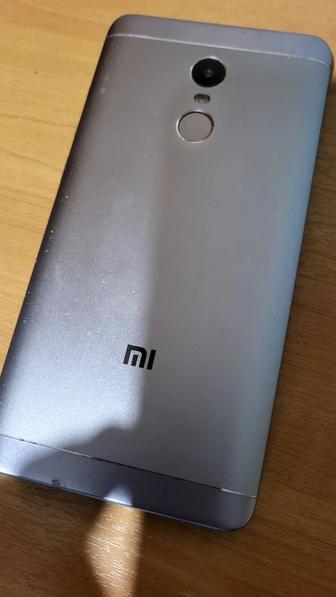 Продам смартфон redmi note 4