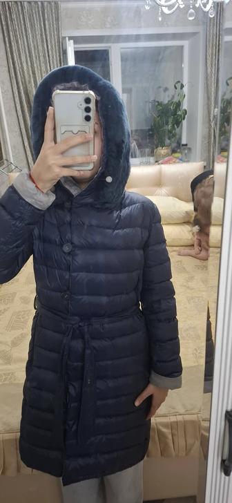 куртка легкая продаю оригинал