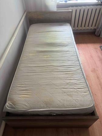 Кровать односпальная