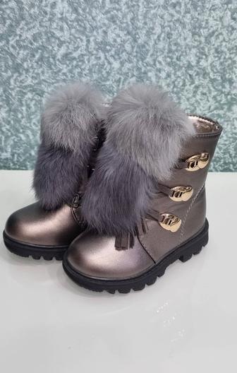 Продам новые сапожки