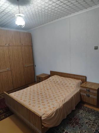 Продам спальный гарнитур