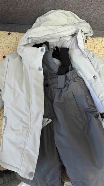 Продам новую детскую куртку зимнюю