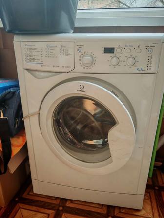 Продам стиральную машинку