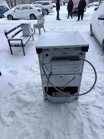Продам газовую плиту