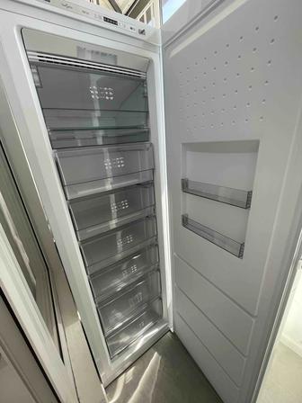 Продам морозильную камеру