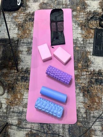 Набор для спорта и коврик