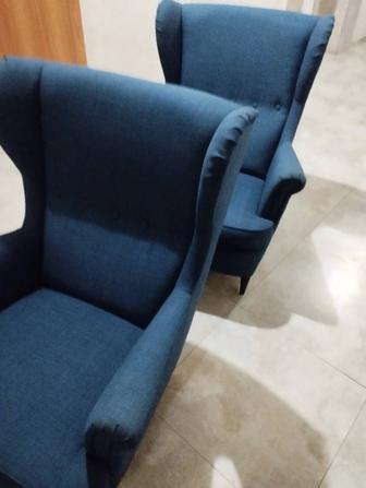 Продам 2 кресла IKEA
