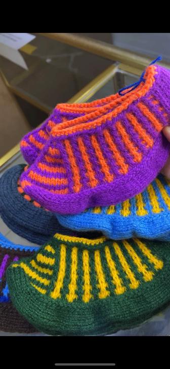 Продам следочки ручная работа