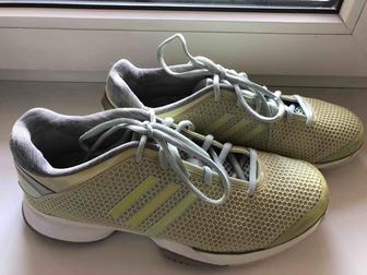 Кроссовки Adidas, Colombia р40, оригинал