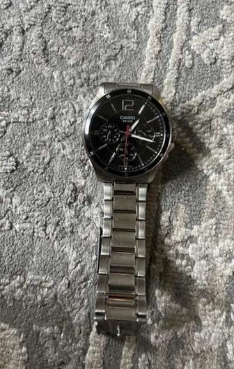 Casio часы кварцевые